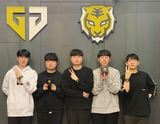 确保他们能 确保他们能